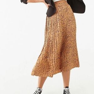 Dot Print Pleated Midi Skirt